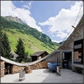 Casa din colina