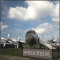 Hotel intr-un avion